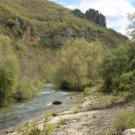 Les De La Dourbie